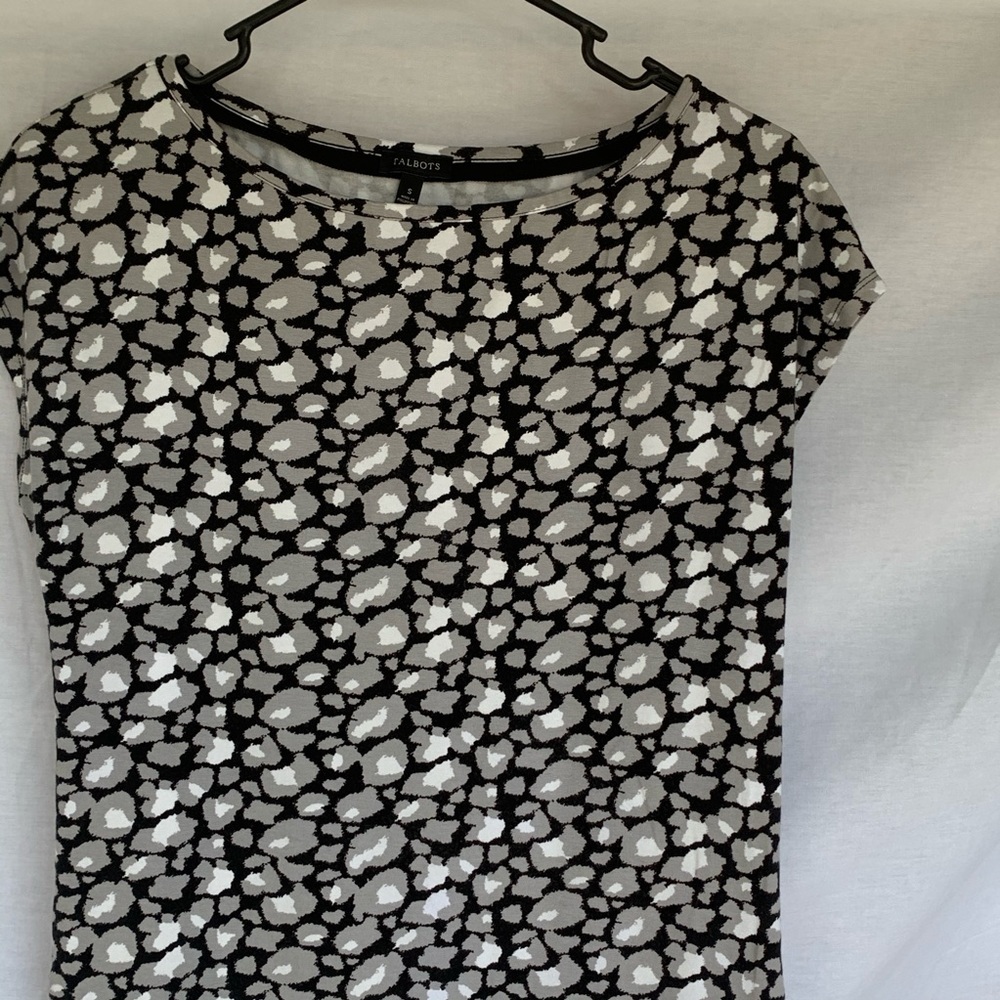 Talbots black and gray blouse